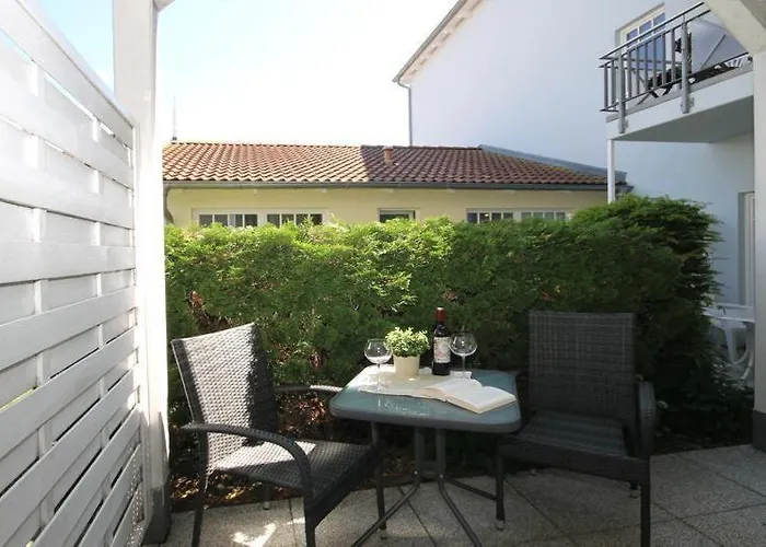 Hotel Strandstrasse-32-wohnung-1-9401 Ostseebad Kühlungsborn