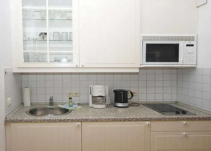 Strandstrasse-32-wohnung-1-9401 * Ostseebad Kühlungsborn